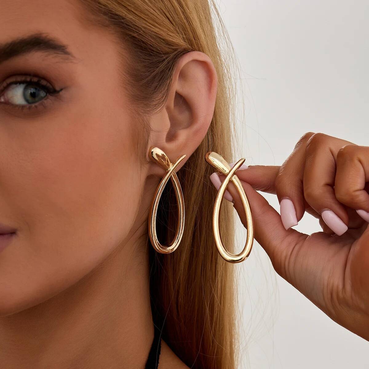 Z Vintage Fashion - IngeSight.Z Pendientes geométricos huecos simples y