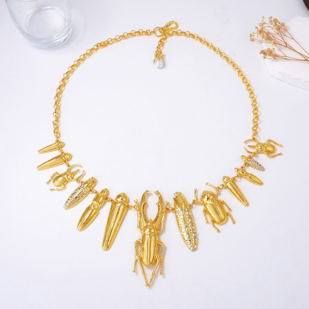 Collar llamativo vintage con d - Vintage Fashion Bug reseña y precio