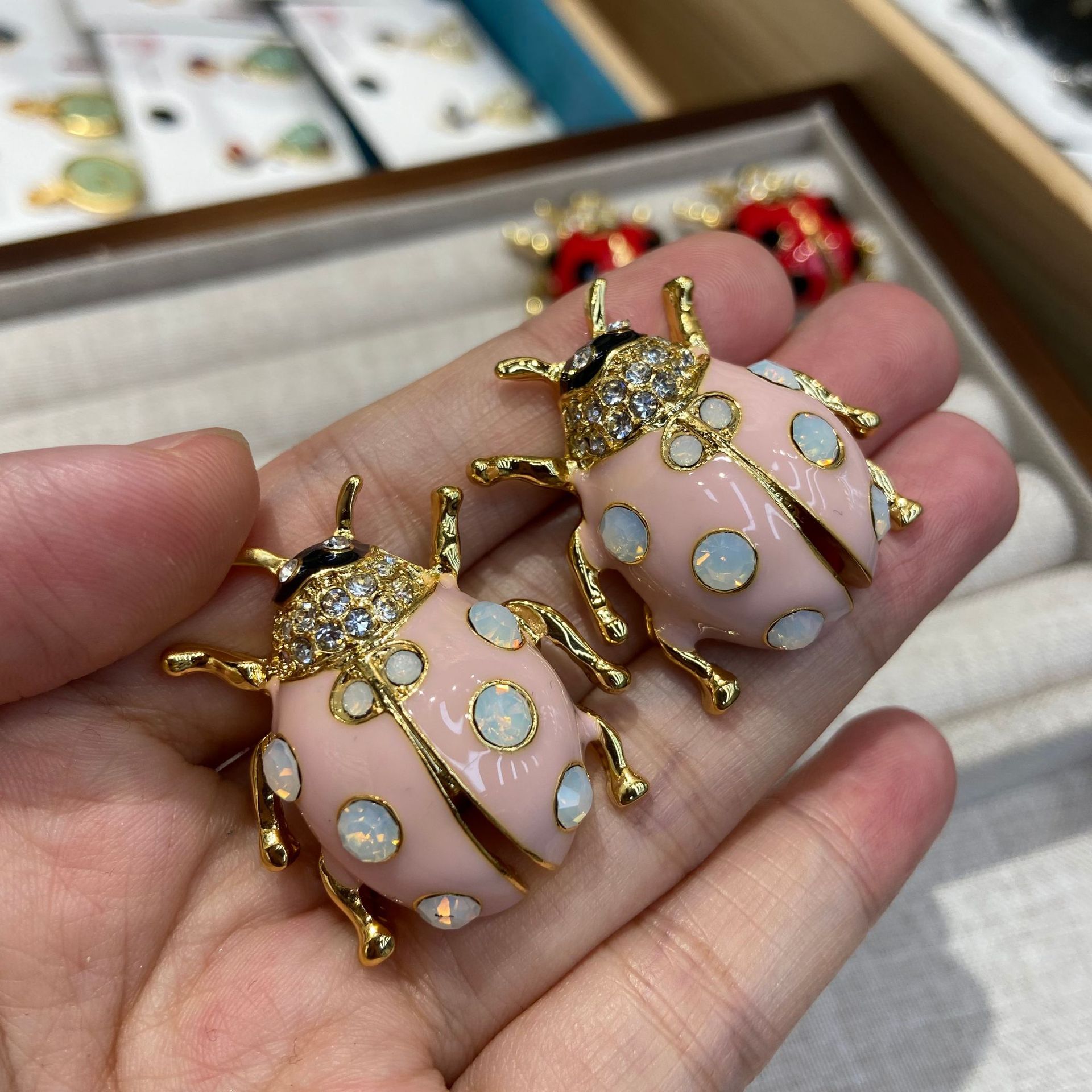 Pendientes Vintage con Diseño  - Vintage Fashion Bug reseña y precio